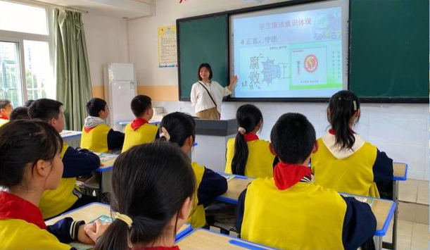 将所学知识转化为处理实践问题的能力切实守护好中小学生的心